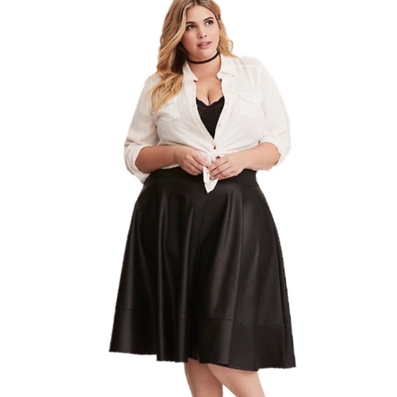 torrid Dresses & Skirts - Torrid Plus Size 3X Black Faux Leather Skirt